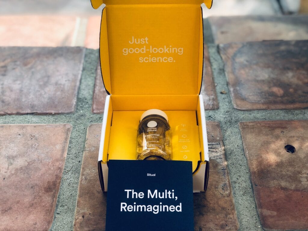 Ritual box with men's vitamins 